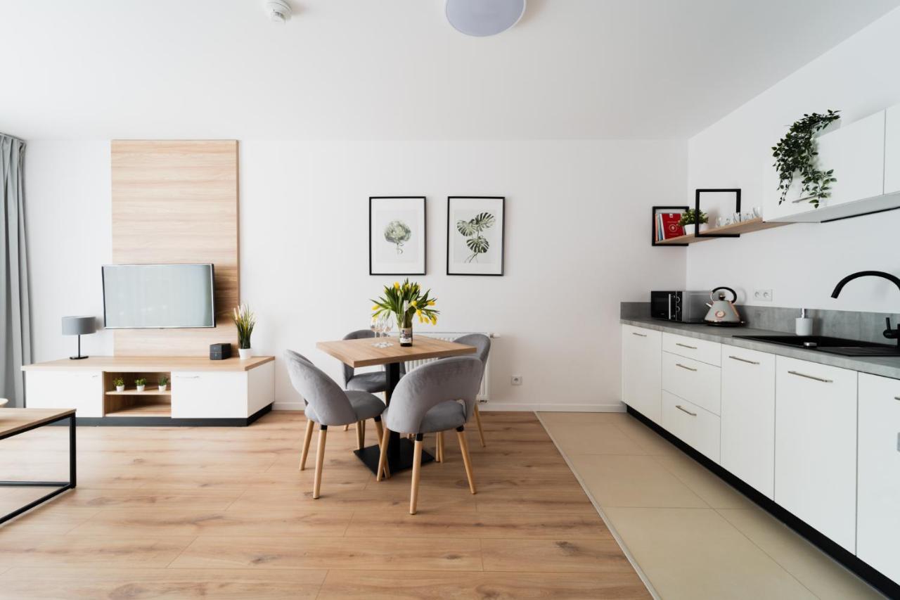 Wroclaw City Square Apartment Exterior photo